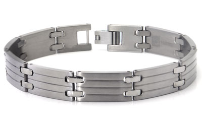 Titanium Men's Bracelet w/ 3 Grooves