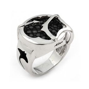Sterling Silver Hematite Organic Stingray Leather Signet Ring